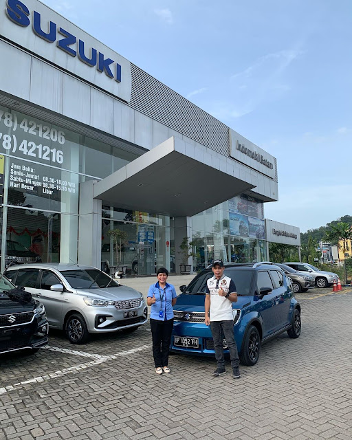 Foto Serah Terima Unit Mobil